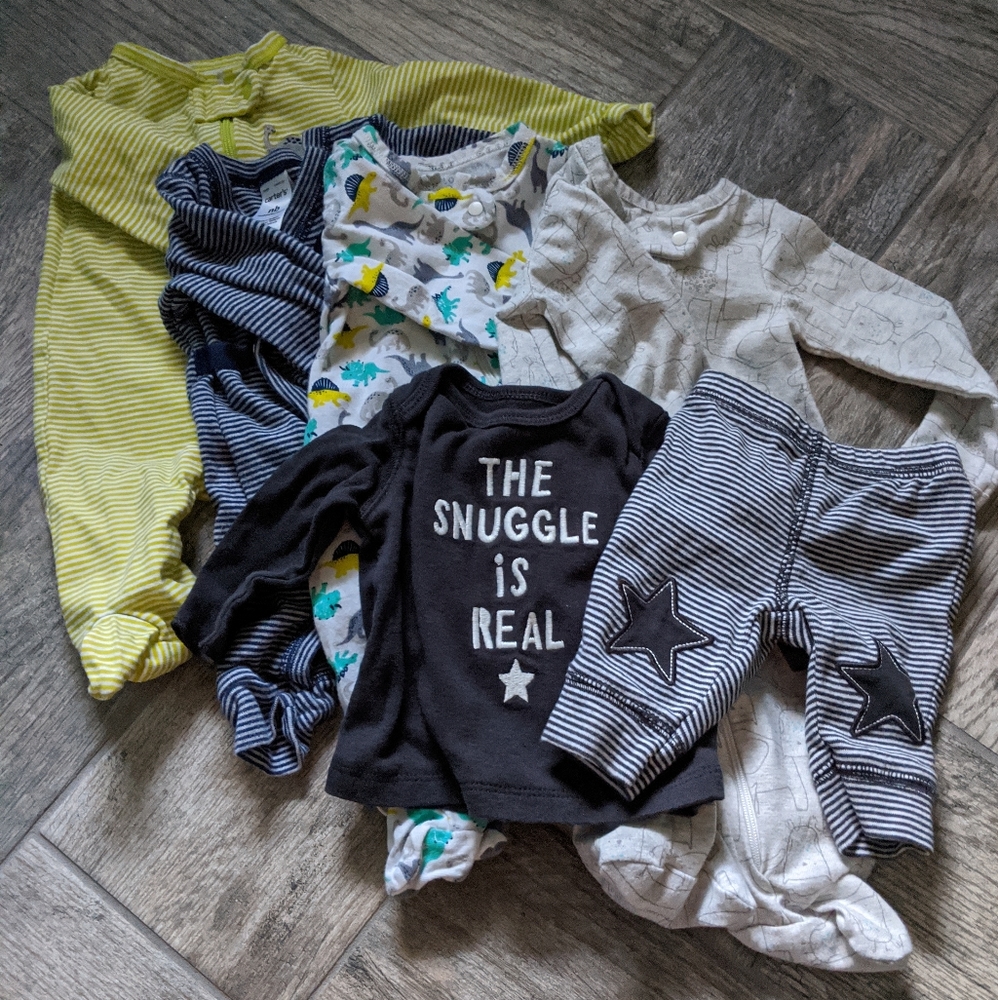 Lot of 5 Newborn Pajamas